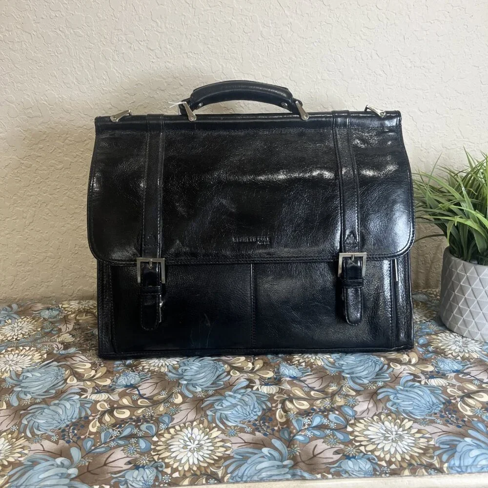 Kenneth Cole Black Leather Laptop Messenger Briefcase Bag